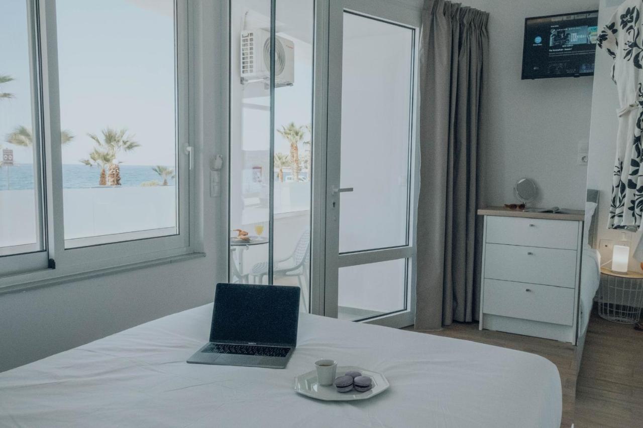 Suitenes Coast 레팀노 외부 사진